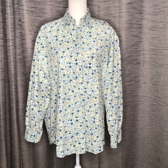 TURRAU XL FLORAL BUTTONUP LONG SLEEVE SHIRT - Picture 1 of 8